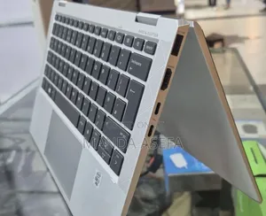 New Laptop HP EliteBook X360 1040 G7 16GB Intel Core I7 SSD 512GB