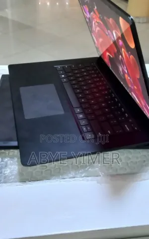 New Laptop Microsoft Surface Laptop 5 16GB Intel Core I7 SSD 512GB