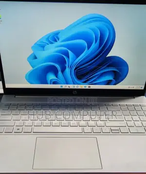 New Laptop HP Pavilion 15 8GB Intel Core I5 SSD 512GB