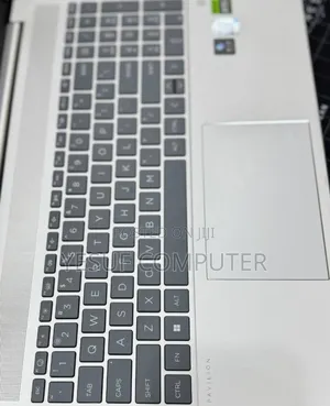 New Laptop HP Pavilion 15 16GB Intel Core I7 SSD 1T