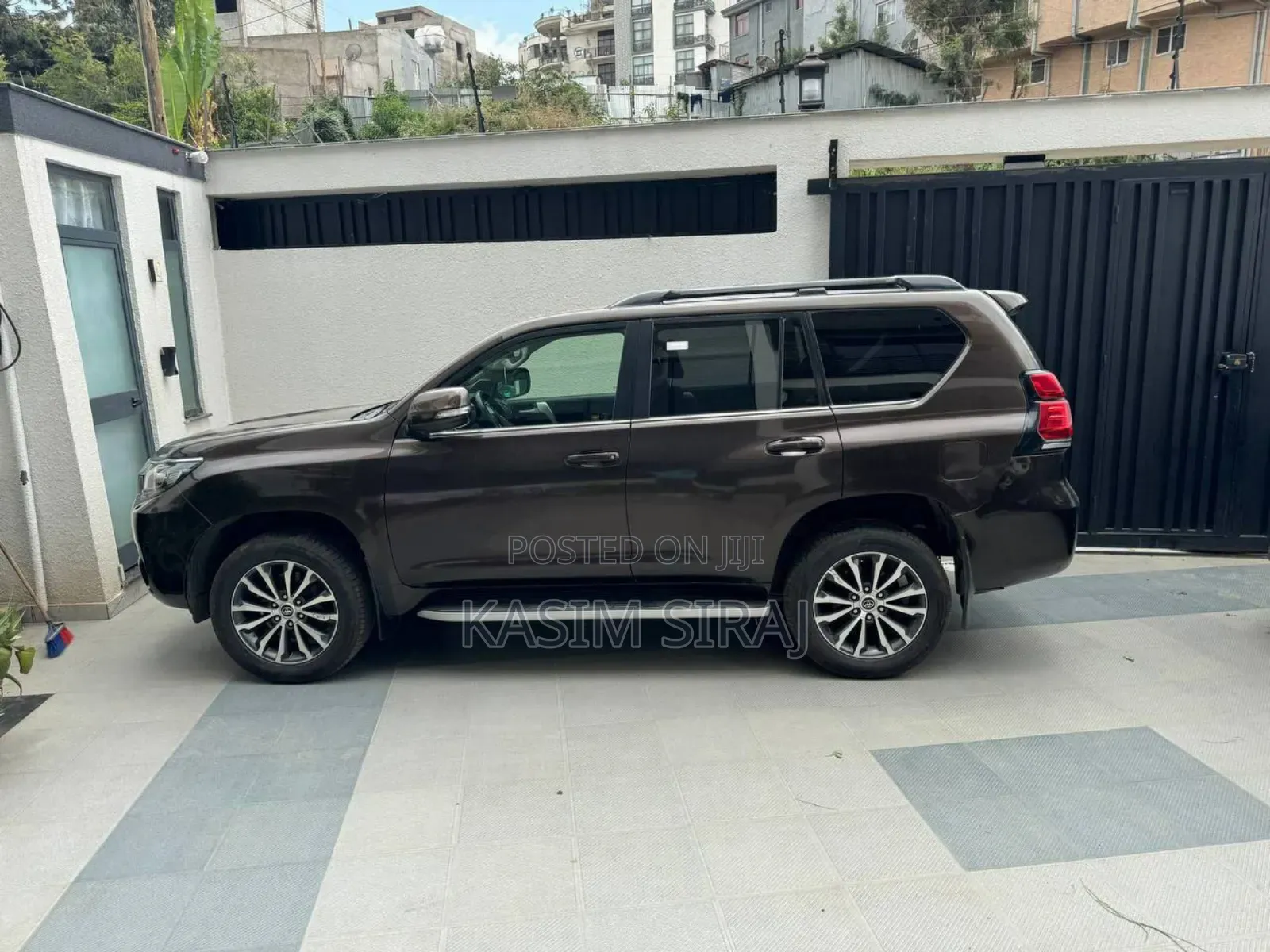 Toyota Land Cruiser Prado 3.0 172hp 2018 Brown