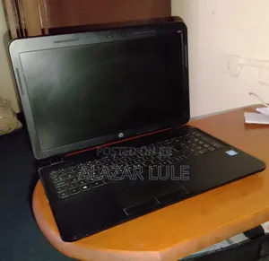 Photo - Laptop HP Pavilion 15 4GB Intel HDD 500GB