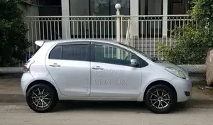 Toyota Yaris 1.0 VVT-i 2008 Silver