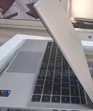 New Laptop HP EliteBook X360 1030 G8 32GB Intel Core I7 SSD 512GB