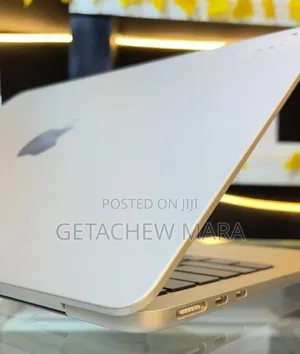 Photo - New Laptop Apple MacBook Pro M1 8GB Intel SSD 256GB