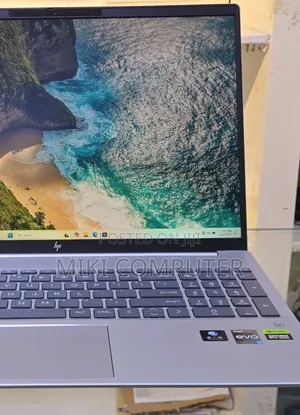 New Laptop HP Pavilion 15 16GB Intel Core I7 SSD 1T