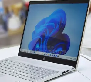 Photo - New Laptop HP Pavilion 15 8GB Intel Core I5 SSD 1T