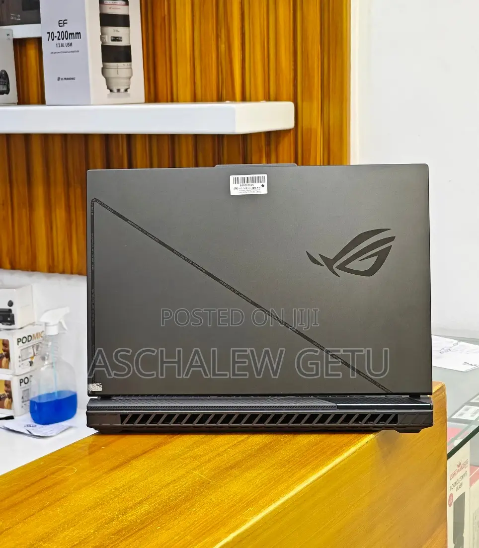 New Laptop Asus ROG Strix G15 16GB Intel Core I9 SSD 1T