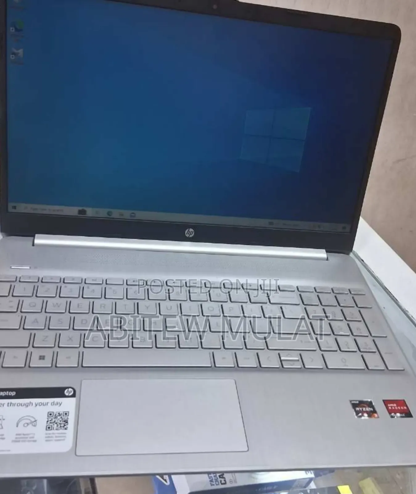 New Laptop HP Stream Notebook 8GB AMD Ryzen 3 SSD 256GB