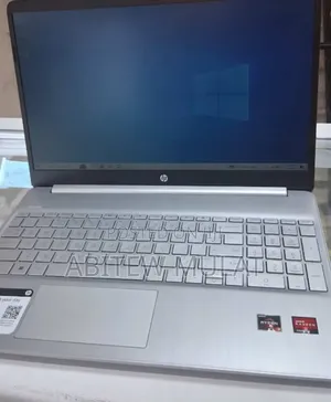 New Laptop HP Stream Notebook 8GB AMD Ryzen 3 SSD 256GB