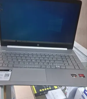 New Laptop HP Stream Notebook 8GB AMD Ryzen 3 SSD 256GB