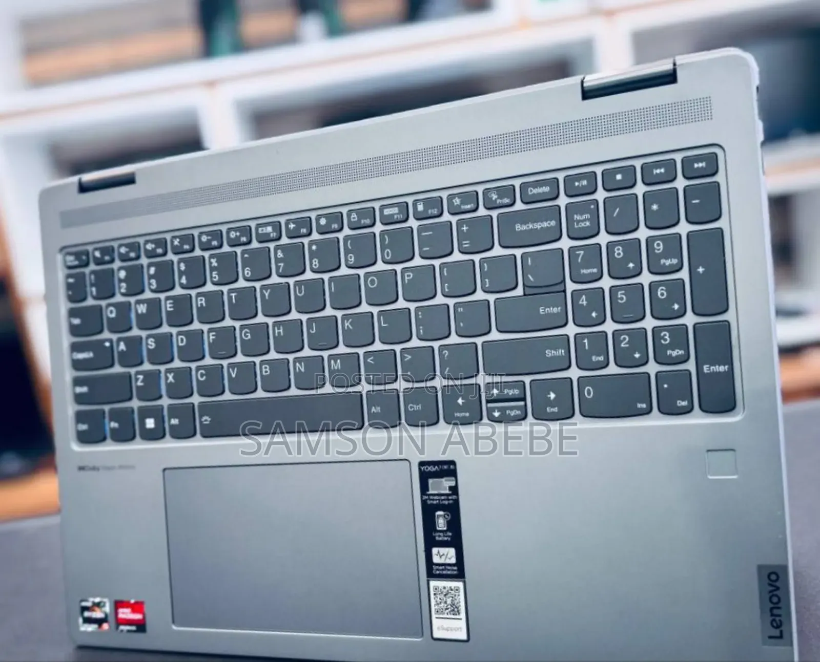 New Laptop Lenovo Yoga 7i 8GB AMD Ryzen 5 SSD 512GB