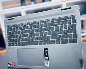 New Laptop Lenovo Yoga 7i 8GB AMD Ryzen 5 SSD 512GB