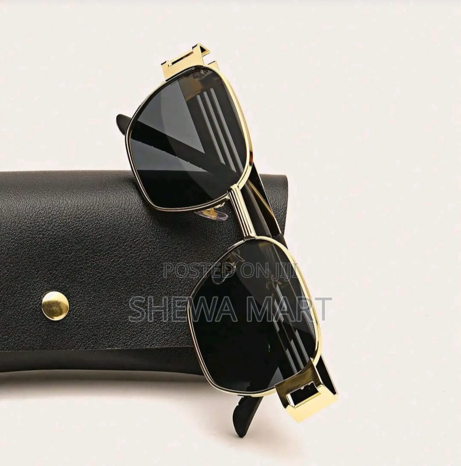 Retro Punk Metal Hollow Square Frame Fashion Glasses for Summer Beach
