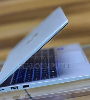 Photo - New Laptop HP Probook 11 EE G1 16GB Intel Core I7 SSD 512GB