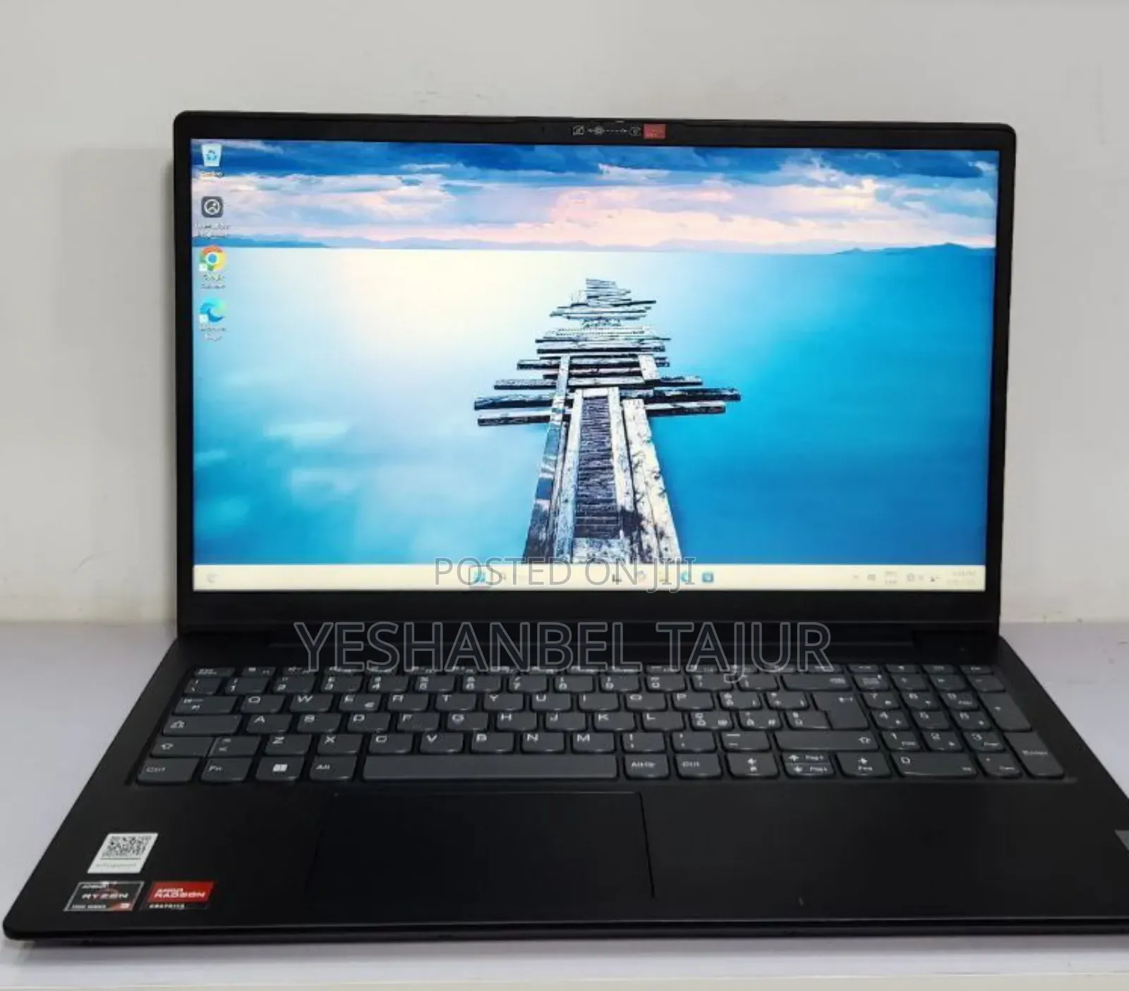 New Laptop Lenovo Ideapad V14 IGL 8GB AMD Ryzen 3 SSD 256GB