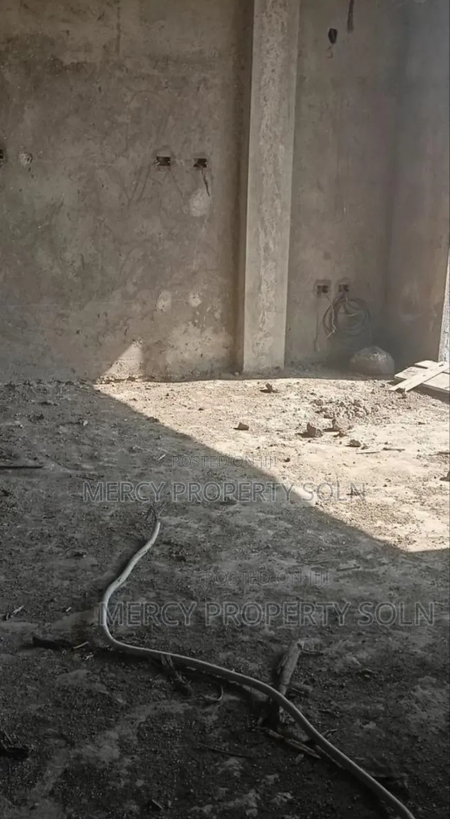 10bdrm House in Bole for sale