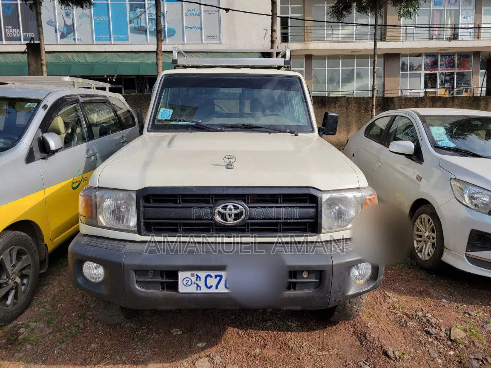 Toyota Land Cruiser 2003 White