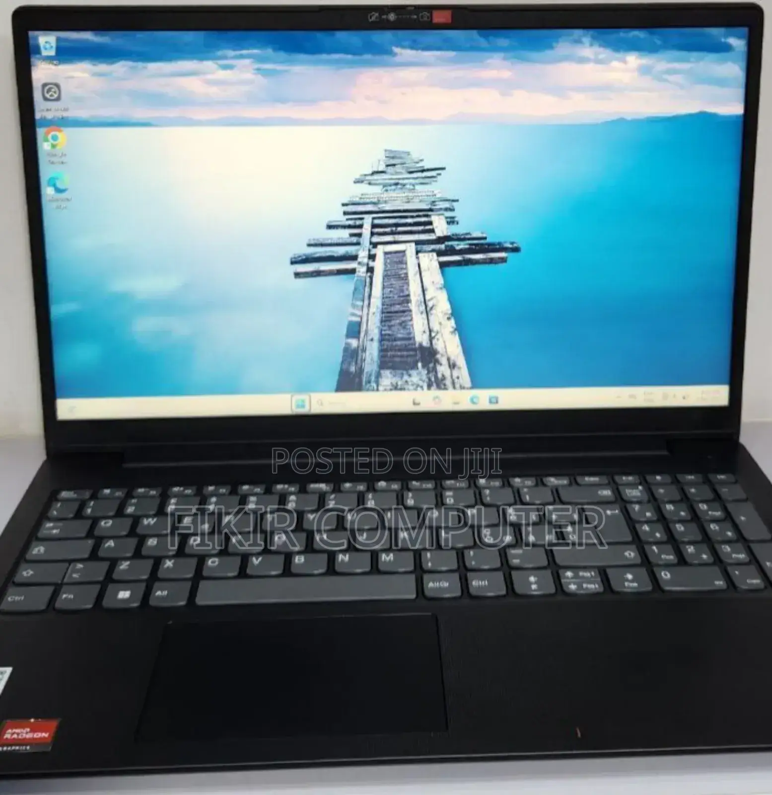 New Laptop Lenovo Ideapad V14 IGL 8GB AMD Ryzen 3 SSD 256GB