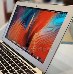 New Laptop Apple MacBook Air 2015 4GB Intel Core i5 SSD 128GB