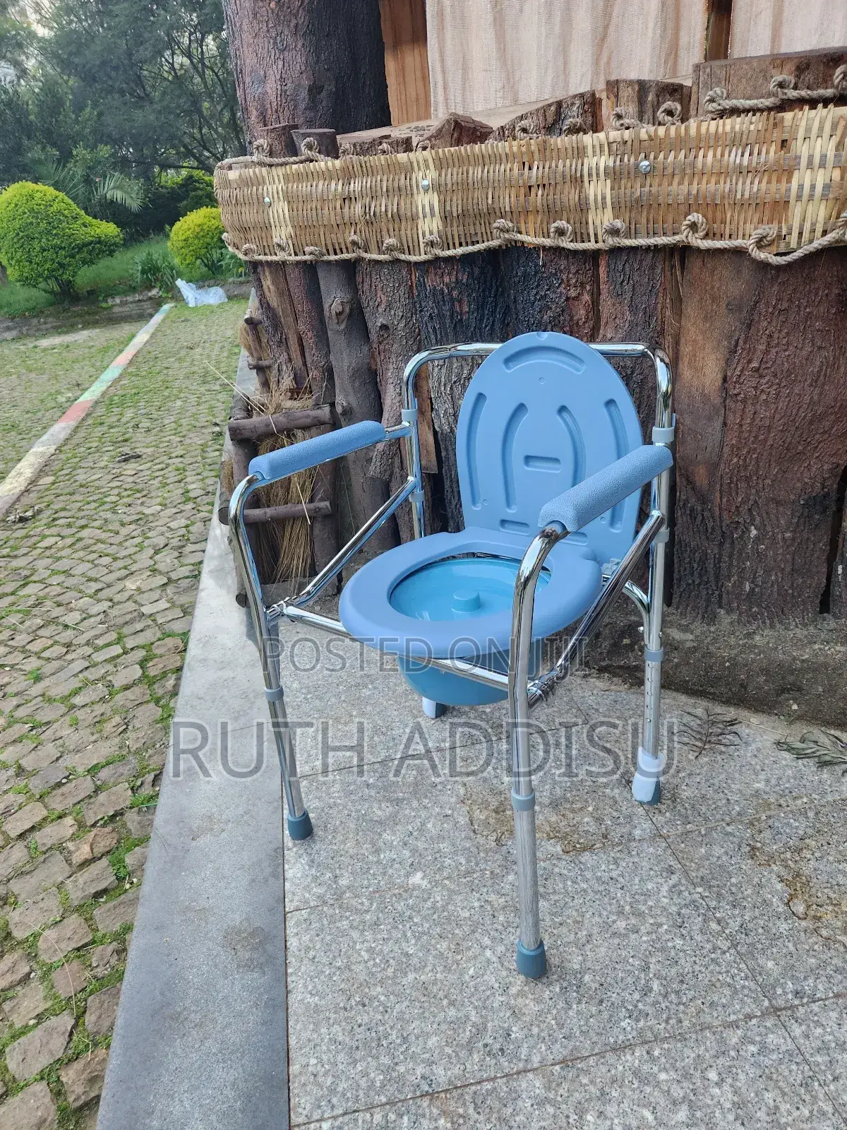 Toilet Chair須要bathroom and Bed Side Commode Chair管道poty Chair Medical