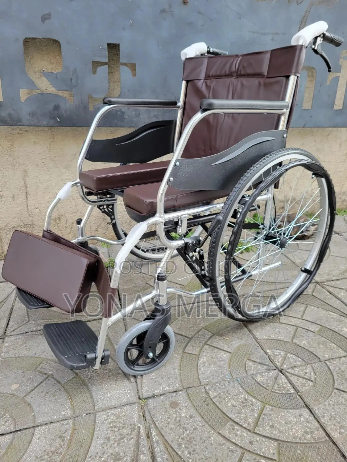 Toilet Wheelchair嗇፯wheelchair፮×Elderly or Those With Disabilities.