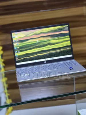 New Laptop HP Stream Notebook 16GB Intel Core I7 SSD 1T