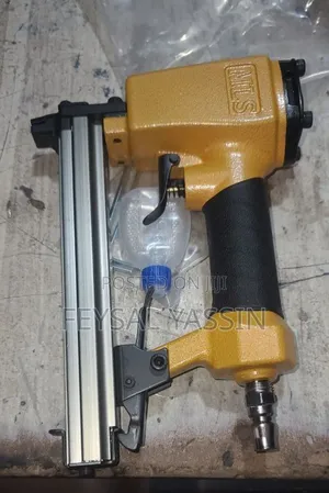 Photo - MLS Stapler Shouter