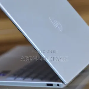 New Laptop HP Stream Notebook 16GB Intel Core I7 SSD 1T