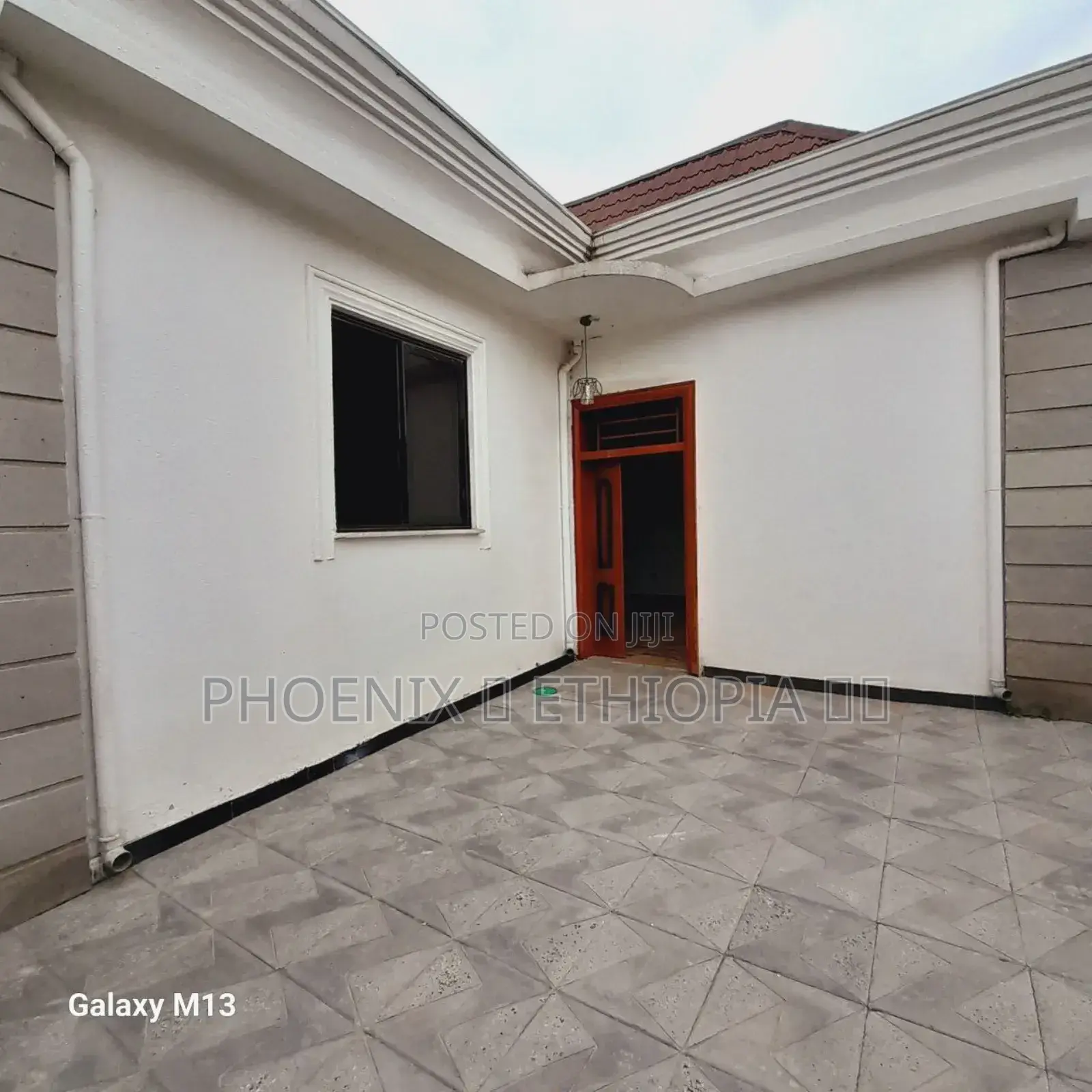 Furnished 2bdrm House in Ayat, Yeka for sale