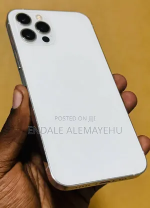 Photo - Apple iPhone 12 Pro 128 GB White