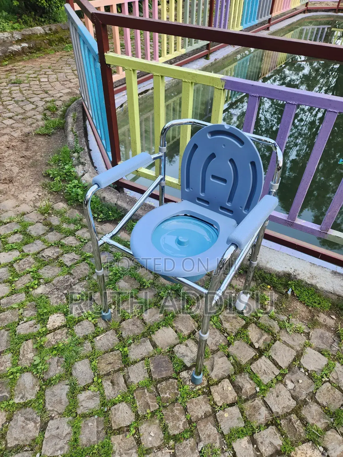 Commode Adjustable Chair吞噬poty Chair轟炸commode Chair肢啊commode Chair