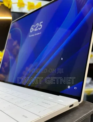 Photo - New Laptop Dell XPS 13 16GB Intel Core I7 SSD 512GB