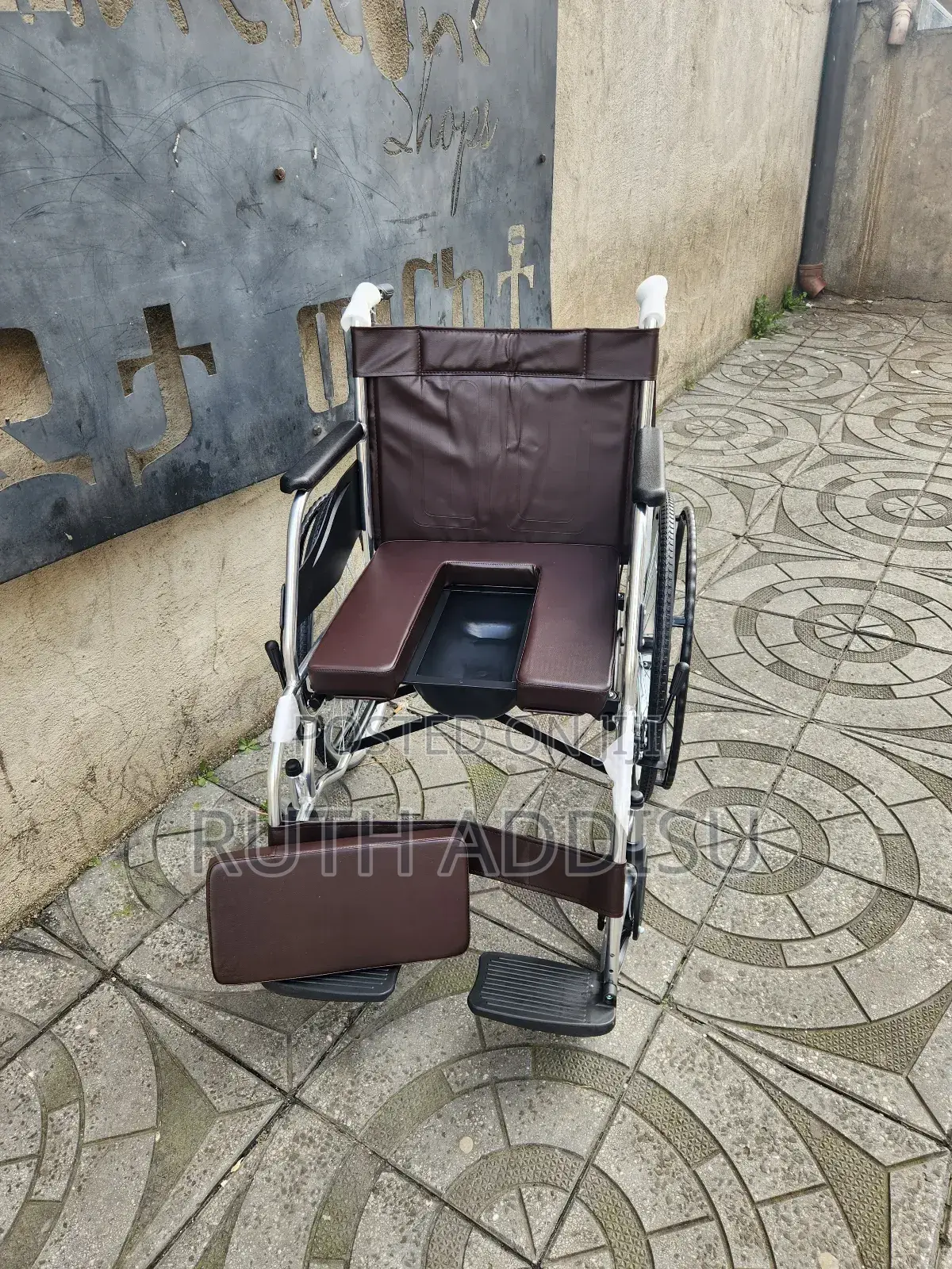 Wheelchair Comfortable鳵你commode Wheelchair奉還wheelchair昧好wheelchair New