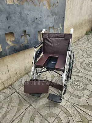 Wheelchair推薦brand New Packed Wheelchair搶走wheelchair晁考wheelchair New