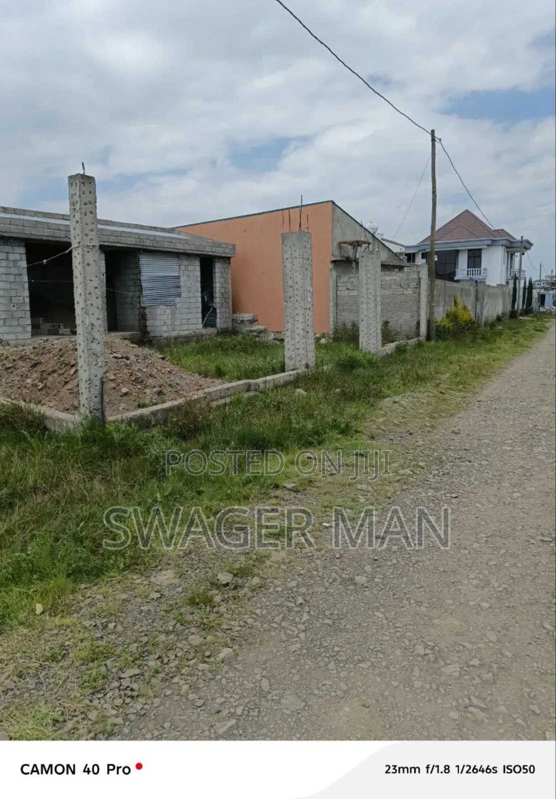 3bdrm Villa in Tafo Roseta, Yeka for sale