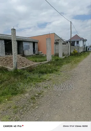 3bdrm Villa in Tafo Roseta, Yeka for sale