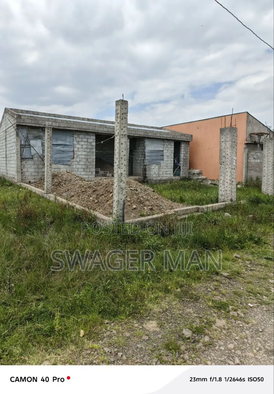 3bdrm Villa in Tafo Roseta, Yeka for sale