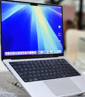 New Laptop Apple MacBook Pro M1 16GB Apple M1 Pro SSD 512GB