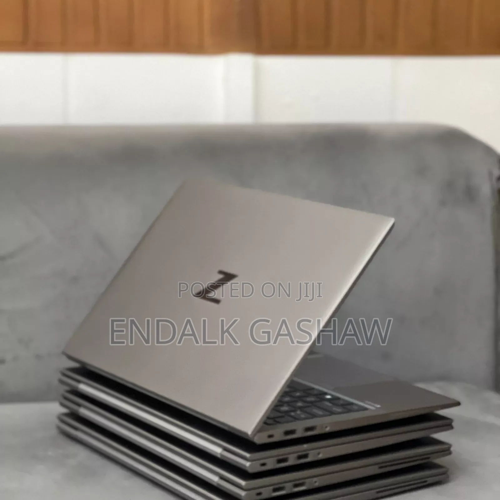 New Laptop HP ZBook Firefly 14 G7 16GB Intel Core I5 SSD 512GB