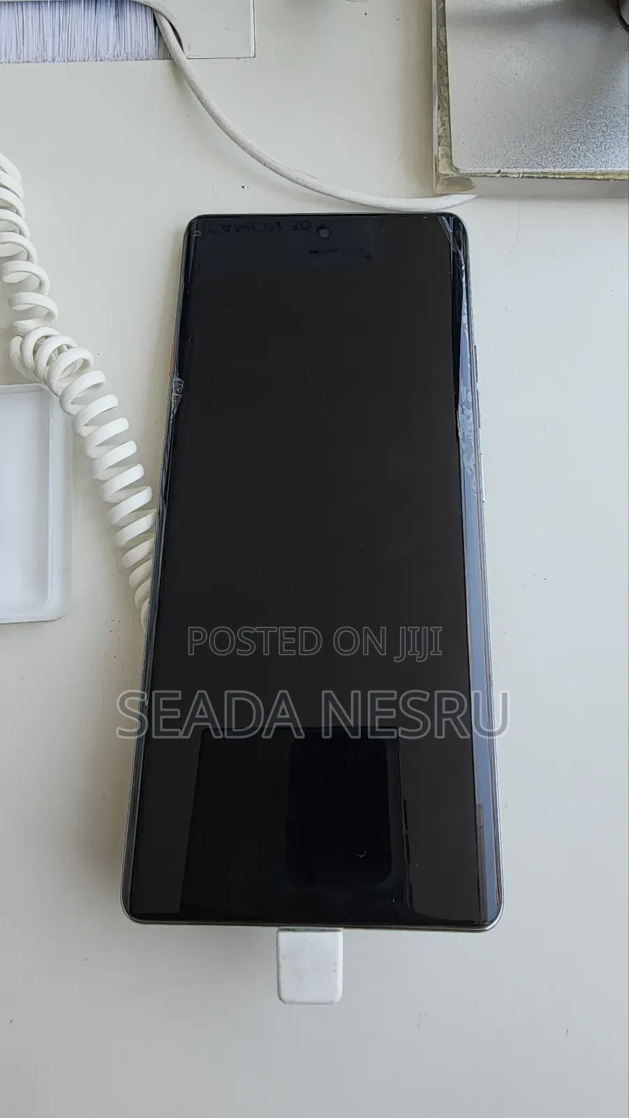 New Tecno Camon 40 Pro 256 GB Silver