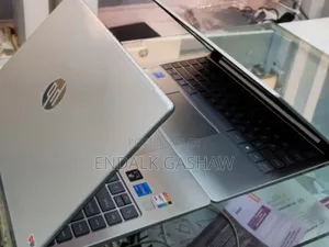 New Laptop HP Stream Notebook 16GB Intel Core I5 SSD 1T