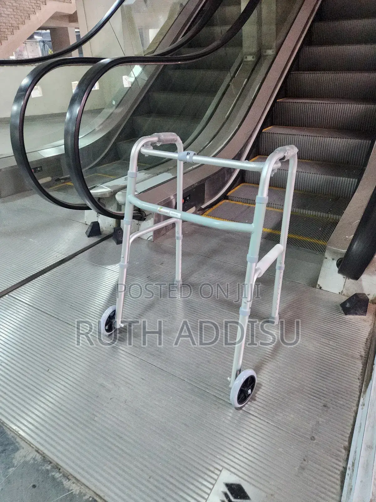 Walking Frame段的almunium Walker考驗foldable With Wheel Walked蝨我walker New