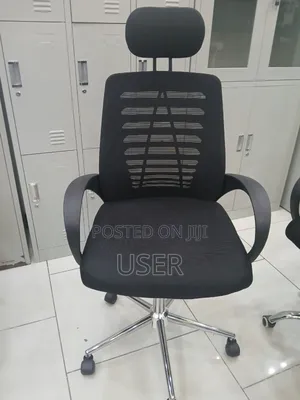 Photo - Secretary Sttaf Chair