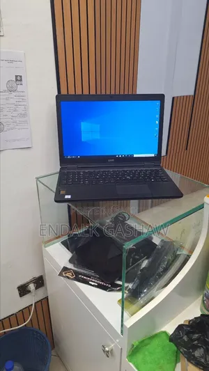 New Laptop Dell Latitude 5580 8GB Intel Core I5 SSD 256GB