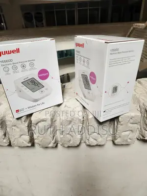 Photo - Yuwell Digital Blood Pressure Monitor輕輕digital Medical Bp Monitor