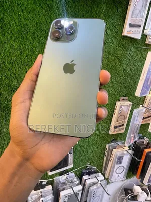 Photo - Apple iPhone 13 Pro Max 256 GB Green