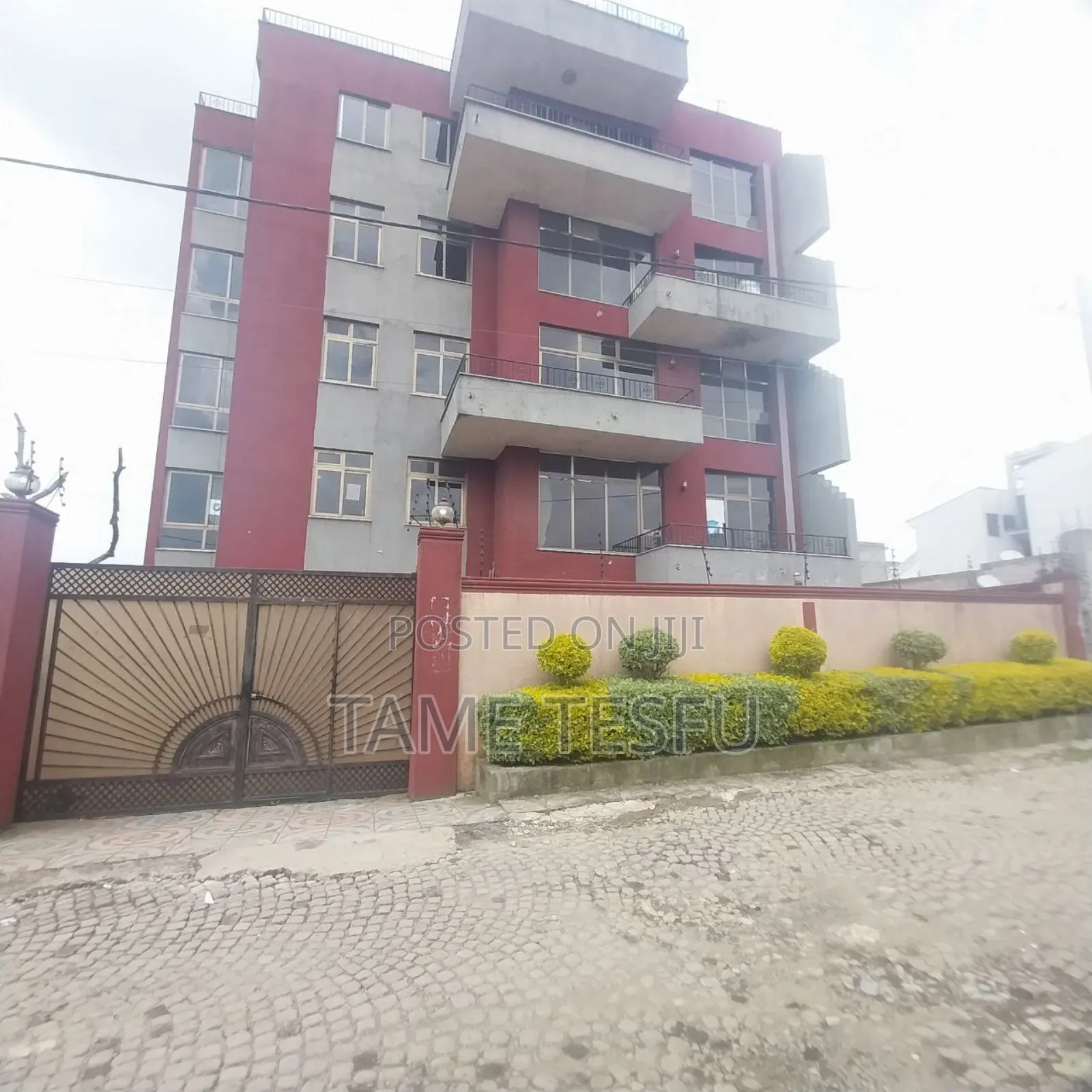 Furnished 20bdrm House in Cmc Hill Side ት/ቤት, Bole for sale