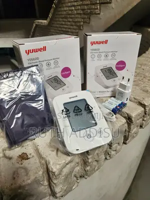 Photo - Yuwell Blood Pressure Model Ye660d蝨考blood Pressuer Monitor Medical