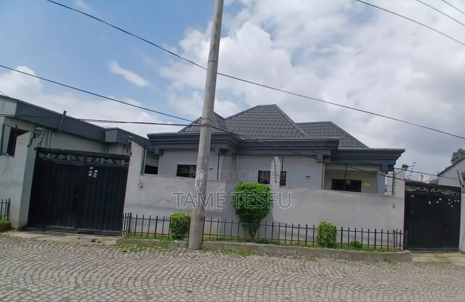 Furnished 3bdrm House in ፍጋ, Bole for sale